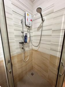 Bangkok Private 4BR Townhouse Pool and Gym l Bangna