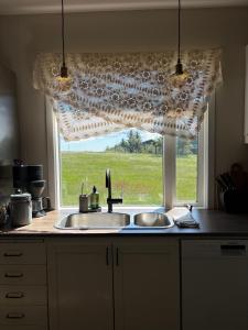 Charming and cozy country house in Efri Brú