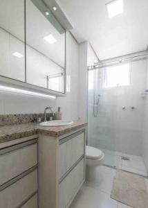 Apartamento confortável e moderno com garagem
