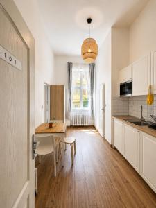 5 Prague Central Station apt, 36m2