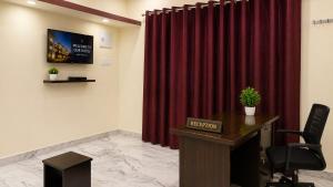Hotel O Boby Royal Palace