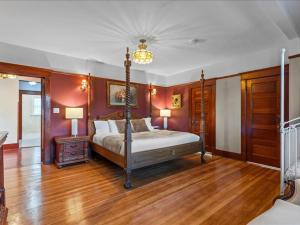 Stonehurst Estate Sleep 16