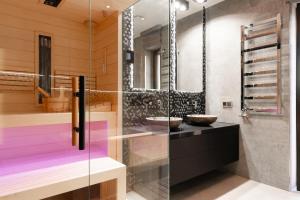 Villa Glam Wellness & Spa Retreat