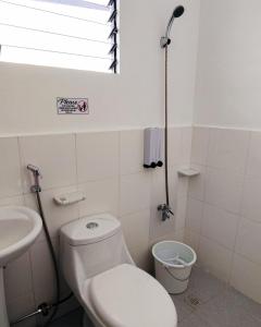 Vista Prime by JZ Homestay 2BR Home Near SM & CSU with Parking, WiFi, Netflix