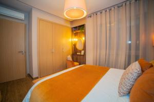 Very stylish apartment with pool & prestigious golf course views
