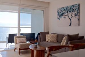 Oceanfront 23rd Floor Fireworks & Views