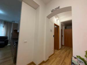 Casa Vacanza da ELENA 3 - Bilocale in prossimità della Stazione FS Verona Porta Nuova