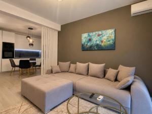 Ella Apartment