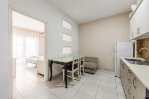 Lungomare Cozy Studio by PikHost