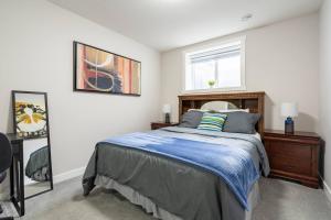 Plush Suite Pet Friendly 326 Mbps Wi-Fi