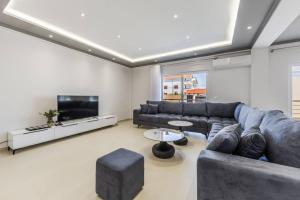 Charming Townhouse Shkodër Central Stay by PikHost