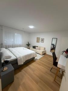Villa Positano EG Parkplatz Balkon Veltins Arena