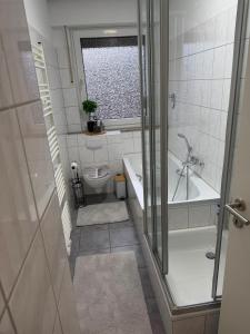 Villa Positano EG Parkplatz Balkon Veltins Arena
