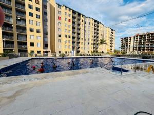 Apartamento con piscina y aire acondicionado en Ricaurte