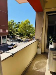 Casa Vacanza da ELENA 3 - Bilocale in prossimità della Stazione FS Verona Porta Nuova