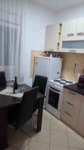 Apartman L&P - Free private parking