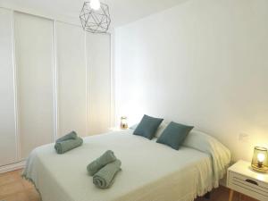 Sueño en el Paraíso - Modern Apartment with Sea Views & AC