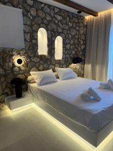 Aiolos Suites