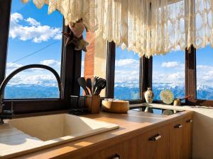 Datvina Panorama Chalets Mravaldzali, Racha