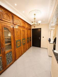 Skyline Oufella View Luxury Apartment near Beach
