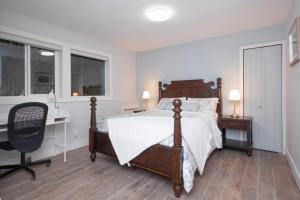 2BR 2Bath Suite - Ocean View Deck - Walk to Beach