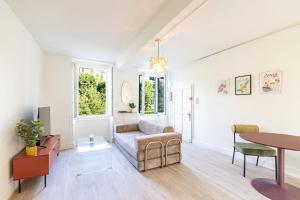 Appartement rive du Gers - Vue et parking
