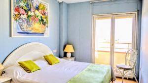 First line, oceanfront in St Antoni de Calonge