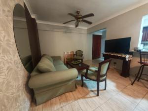 Gazcue, near Colonial Zone, Charming apart 1 Bed, 1 Bath, AC, Hot Water, Wifi