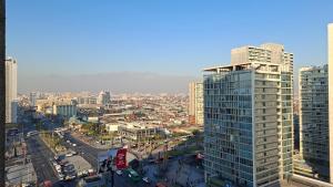 Conexión directa a L1, Terminal de Buses y Trenes