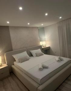 Apartment Dolce by DuBooker