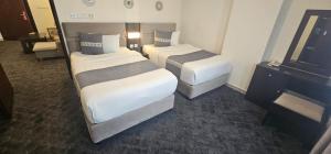 SR Hotel