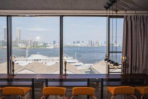 IXB Hinode Waterfront Stay