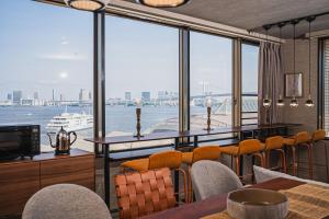 IXB Hinode Waterfront Stay