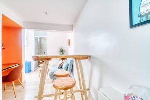 Private Terrace • Quiet • Open View & Parking