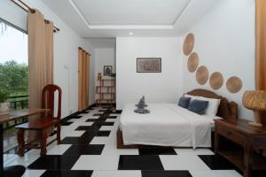 Serey Private Lodge Grill & Chill Near Pub Street