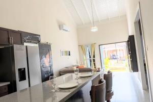 Beyond Escape-2BR-Gated-15 Min to Ocho Rios