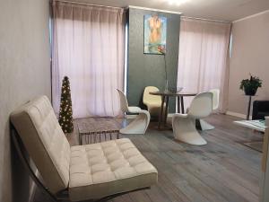 Warsaws MANHATTAN GRAND SUITE