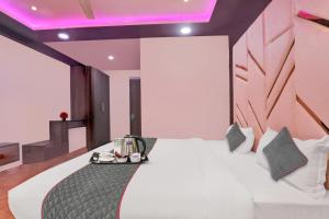 Super Collection O Hotel Blueline