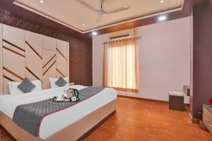 Super Collection O Hotel Blueline