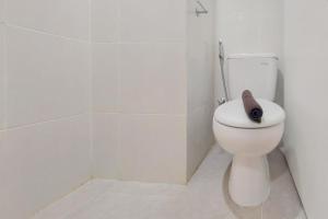 Scenic and Homey Studio Barsa City Apartment By Travelio