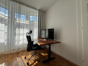 Zagreb Center large 2BR-3BA Loft by Cathedral