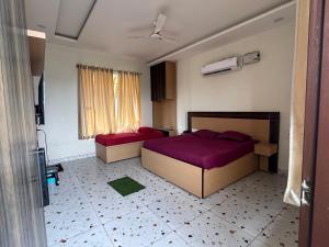 Crystael Hotel