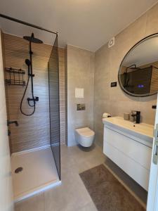 Luni Stay - Jacuzzi, Sauna & Nature Escape