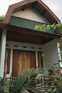 Diki Bungalows