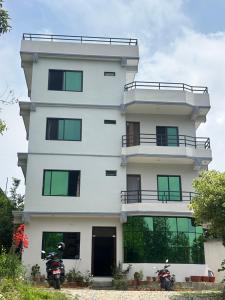 Nayagaun Village Resort