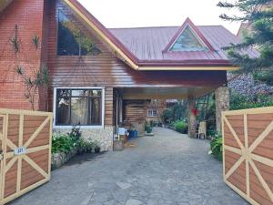 Sangria Pinesview Chalet