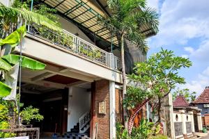 Gatra Hotel Syariah near Alun Alun Kudus Mitra RedDoorz