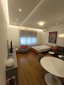 Stela apartment