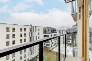 Luxury Apartment Wynalazek in Mokotów by Renters Prestige