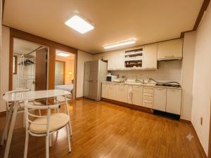 BV House